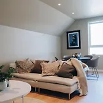 - 2br & 3br - Parking - T32