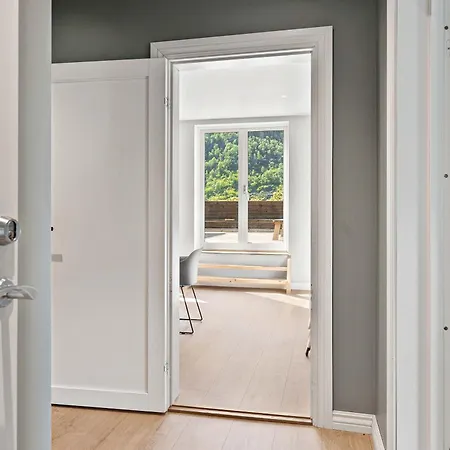 Appartement - 2br & 3br - Parking - T32 *