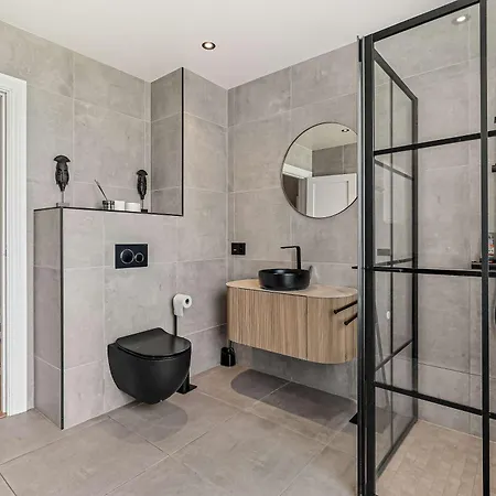 - 2br & 3br - Parking - T32 Odda