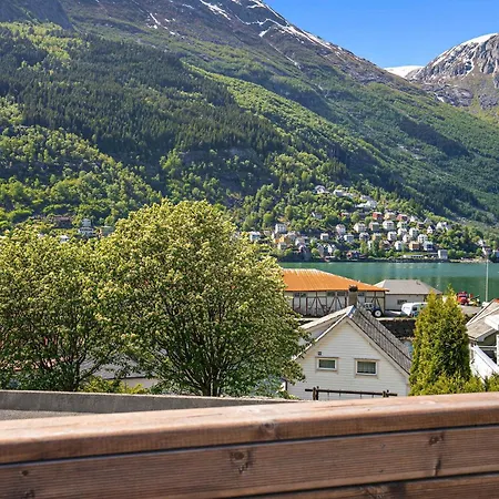 Appartement - 2br & 3br - Parking - T32 Odda