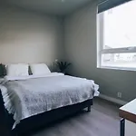 Lejlighed - 2br & 3br - Parking - T32